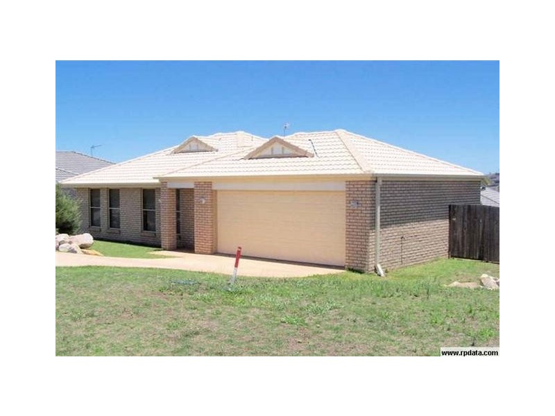 17 Wareena Crescent, Glenvale QLD 4350