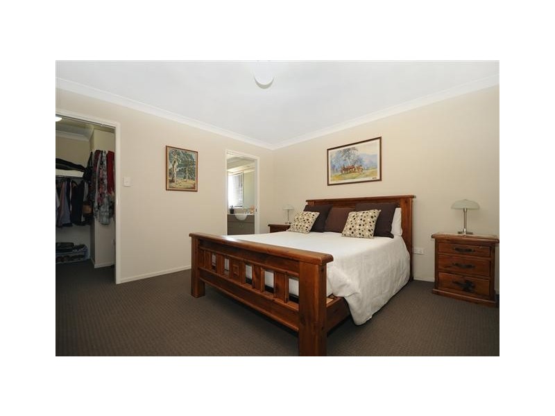 8 Bunkers Hill School Road, Westbrook QLD 4350