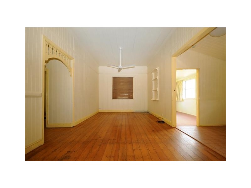 8 Murphy Street, Rangeville QLD 4350