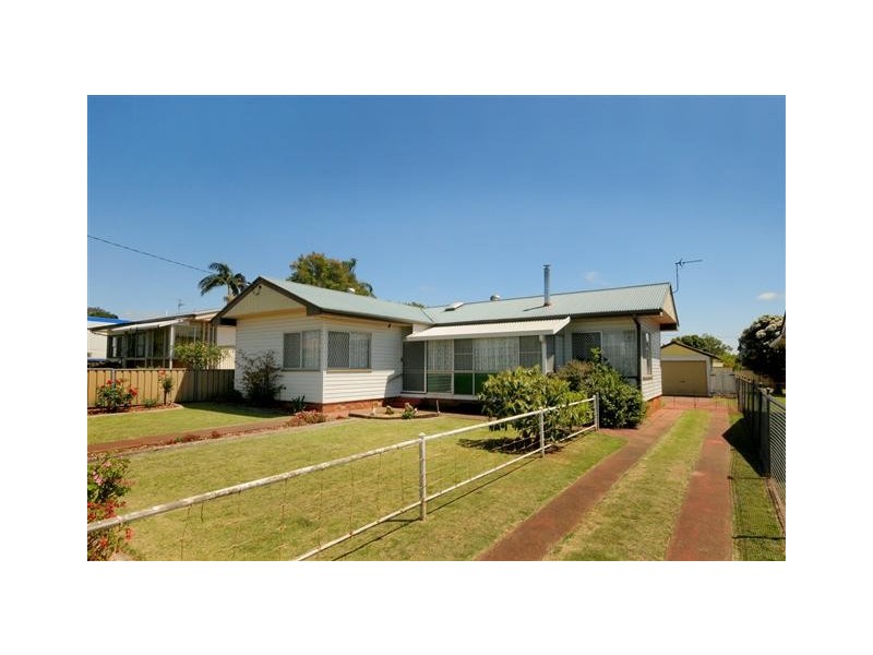 213 North Street, Rockville QLD 4350