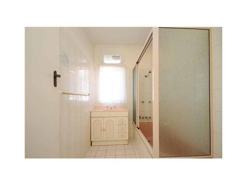 213 North Street, Rockville QLD 4350