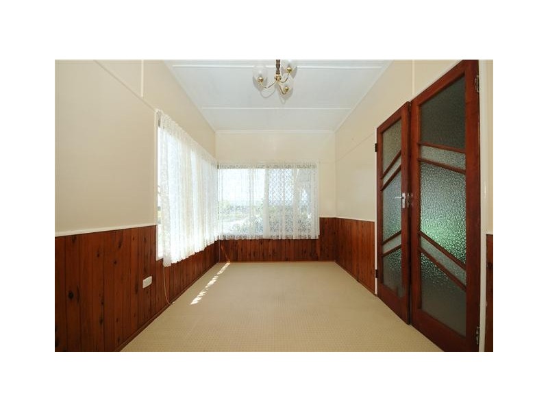 213 North Street, Rockville QLD 4350