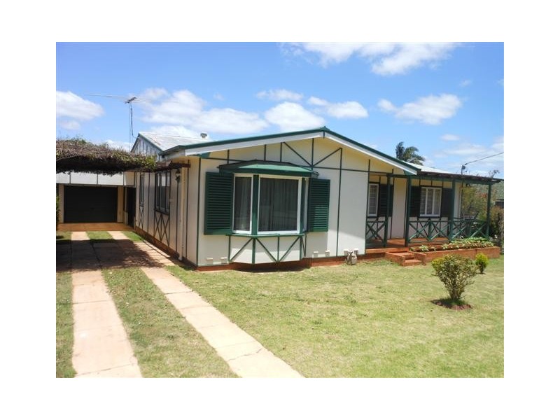 8 Boyd Street, Wilsonton QLD 4350