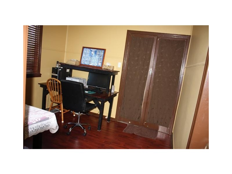 6 Creek Street, Cambooya QLD 4358