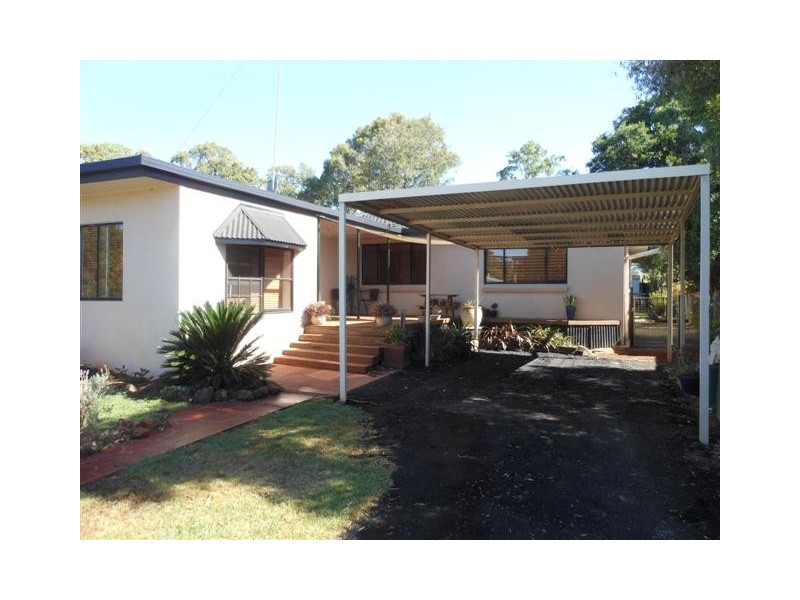 38 Weetwood Street, Newtown QLD 4350