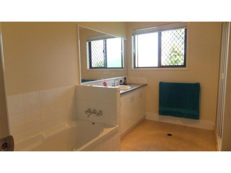 Unit 4/66 Tara, Wilsonton QLD 4350