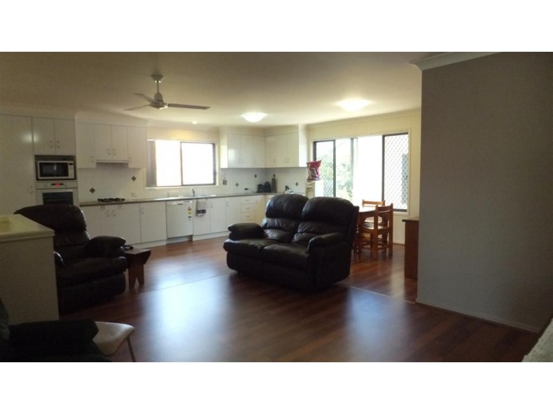 Unit 4/66 Tara, Wilsonton QLD 4350