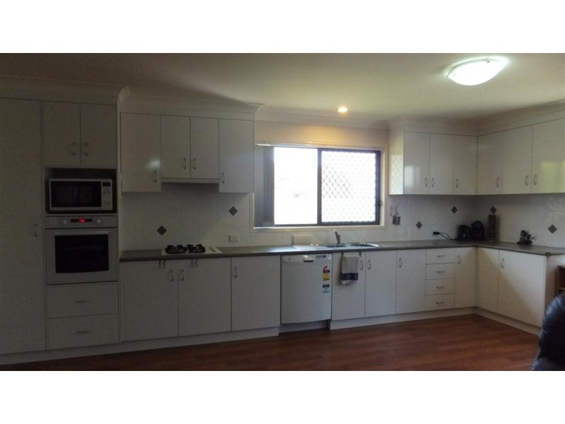 Unit 4/66 Tara, Wilsonton QLD 4350