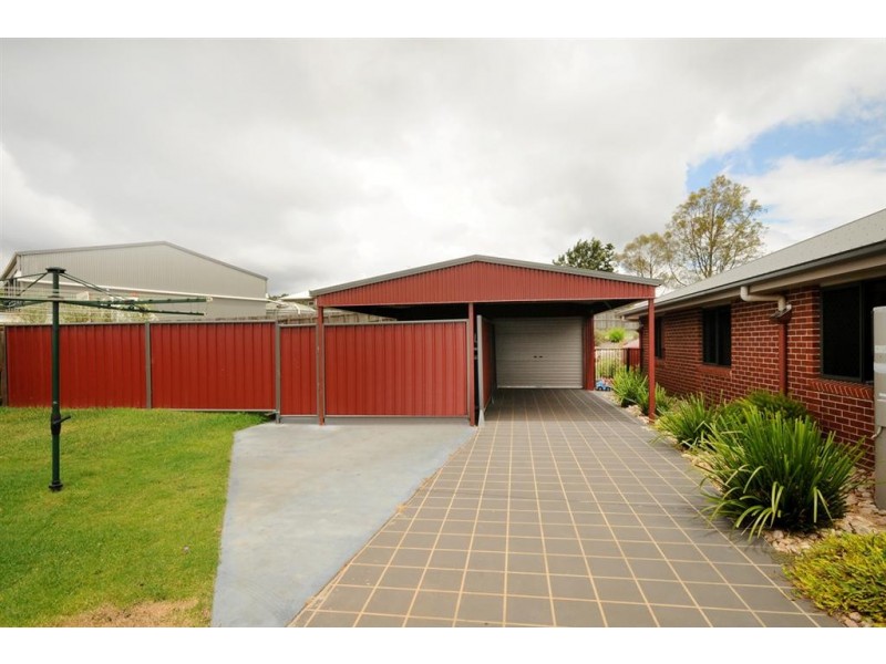 19 Mountview Court, Highfields QLD 4352