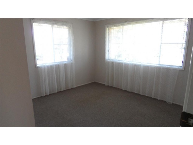 11 Winstanley Court, Newtown QLD 4350