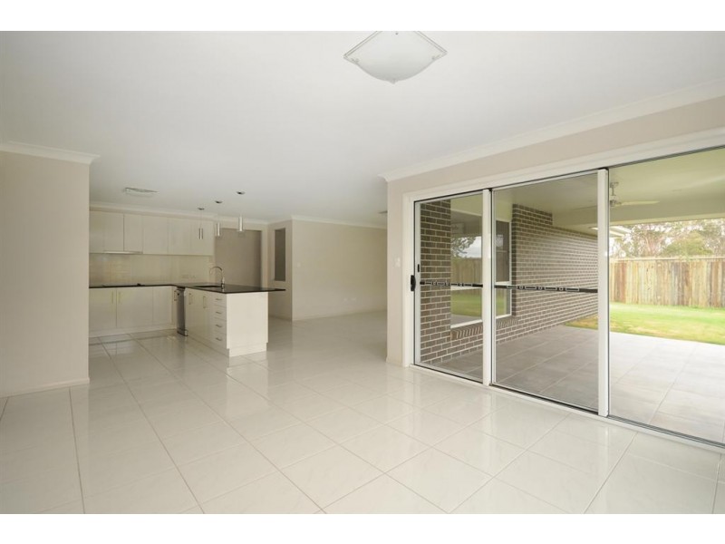 30 Bennett Street, Highfields QLD 4352