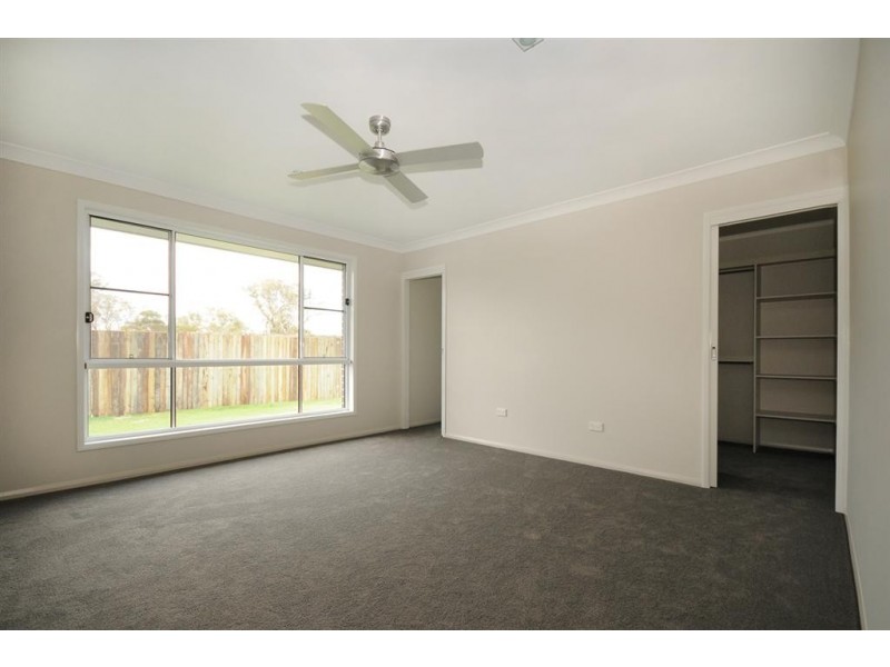 30 Bennett Street, Highfields QLD 4352