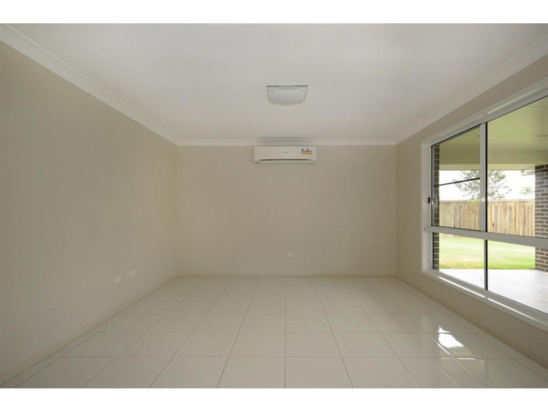 30 Bennett Street, Highfields QLD 4352