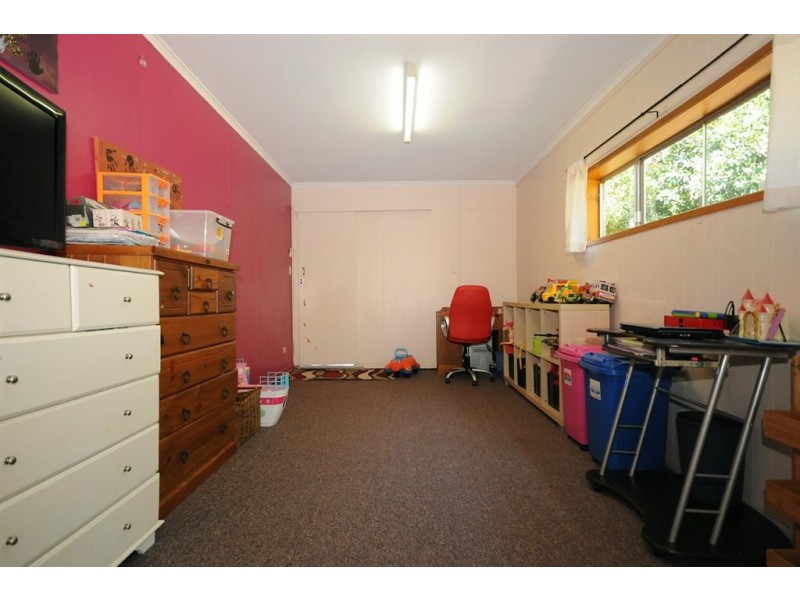 24 Jean Street, Harristown QLD 4350