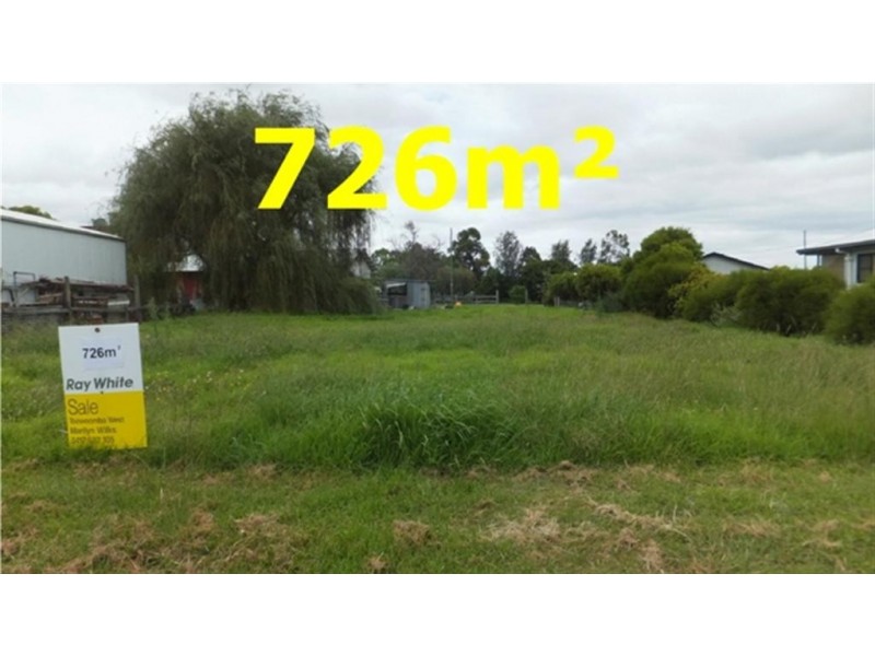 3 Commerford Street, Nobby QLD 4360