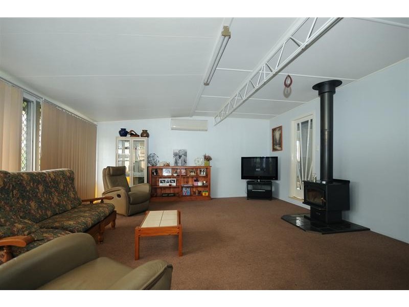 5 Devine Street, Harristown QLD 4350