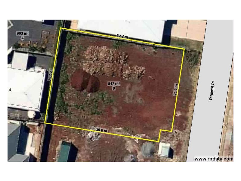 9 Tempest Drive, Glenvale QLD 4350