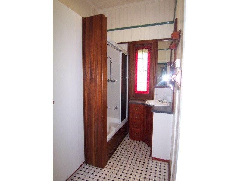 6 Hamwood Street, Toowoomba City QLD 4350