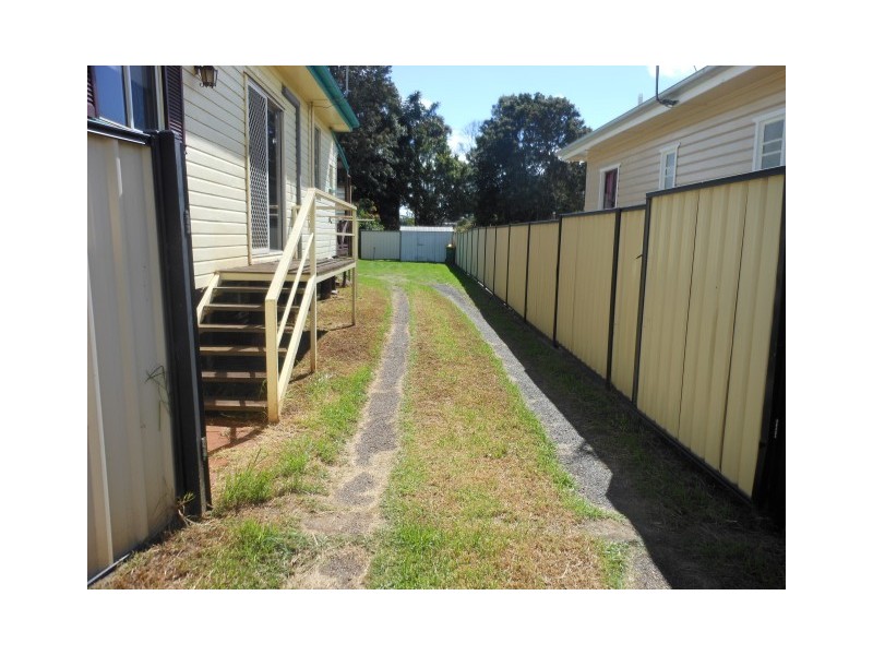 343a Tor Street, Newtown QLD 4350