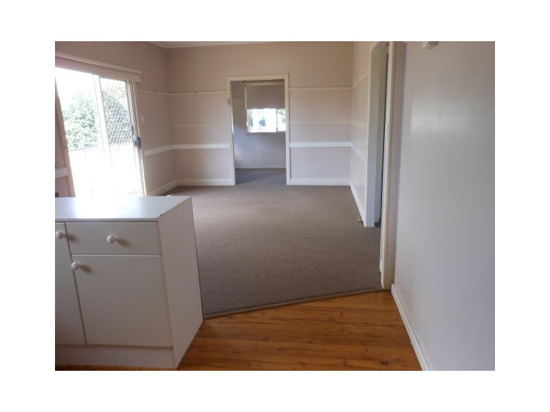 343a Tor Street, Newtown QLD 4350