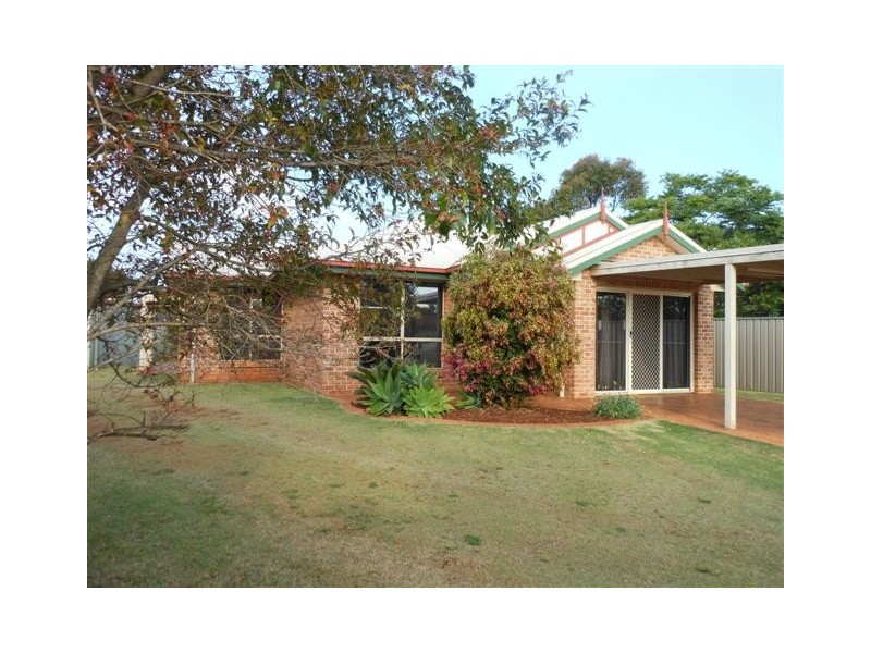 3 Freyling Court, Kearneys Spring QLD 4350