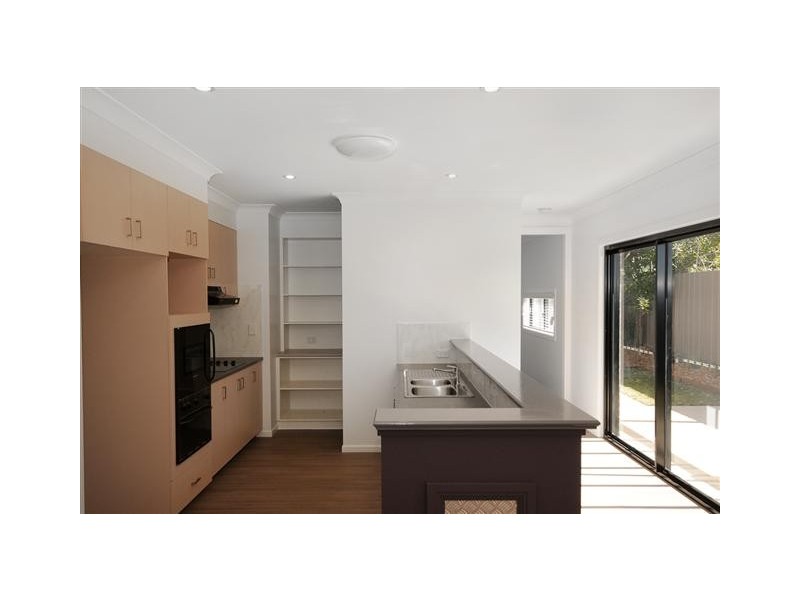 5 Baynes Street, Harristown QLD 4350