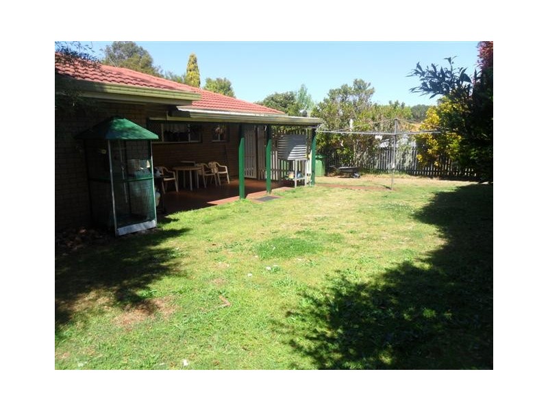 13 Magnolia Street, Centenary Heights QLD 4350