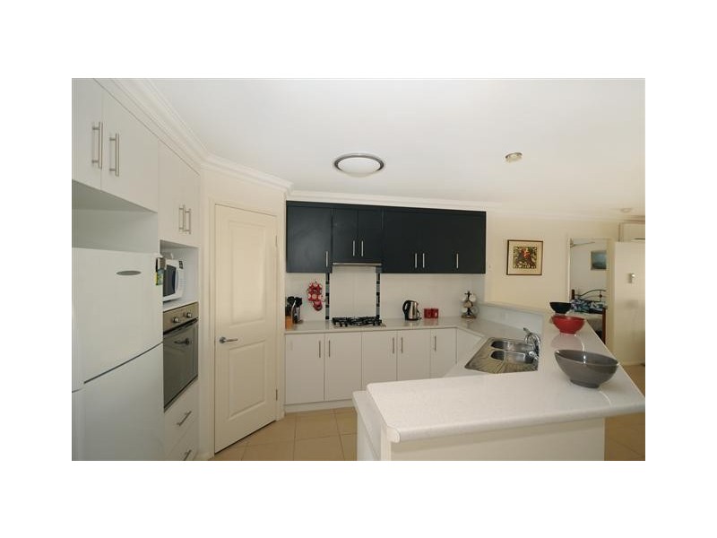 4 Ace Drive, Glenvale QLD 4350