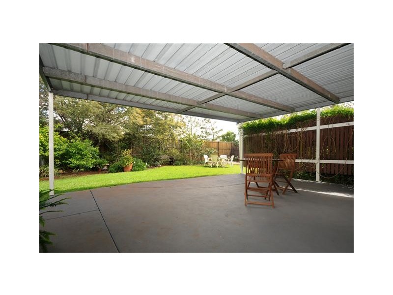 11 Arabian Street, Harristown QLD 4350