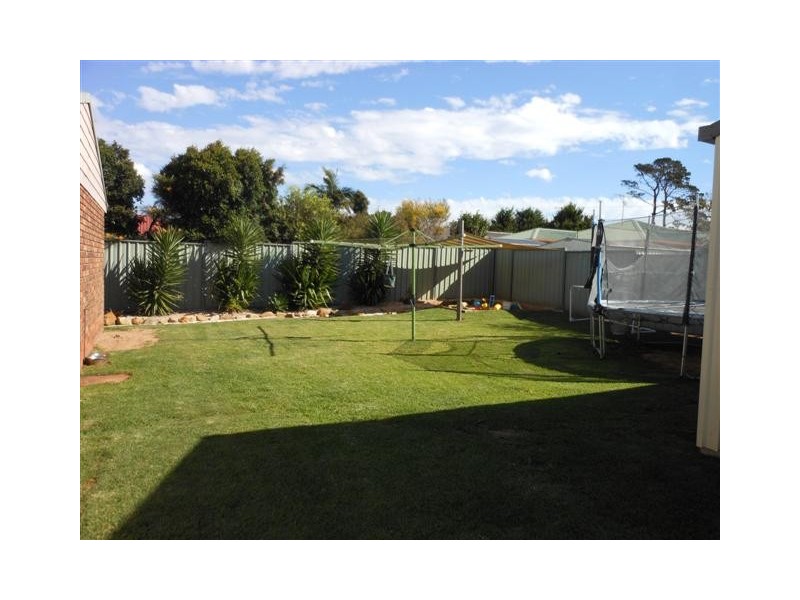 3 Cecilia Street, Kearneys Spring QLD 4350