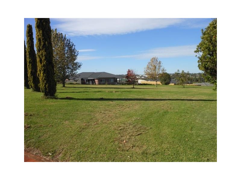 3 Cecilia Street, Kearneys Spring QLD 4350