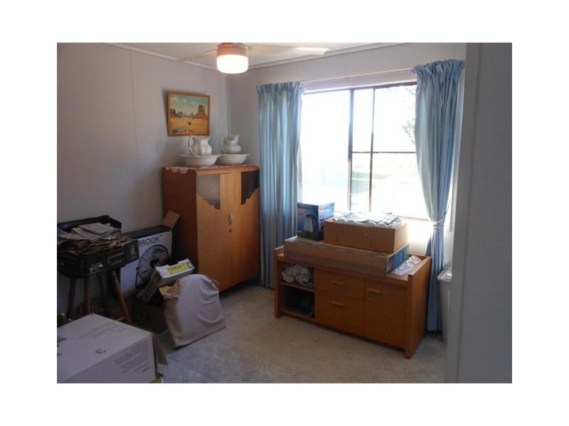 1194 Clifton-Pittsworth Rd, Clifton QLD 4361