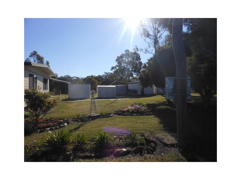 1194 Clifton-Pittsworth Rd, Clifton QLD 4361