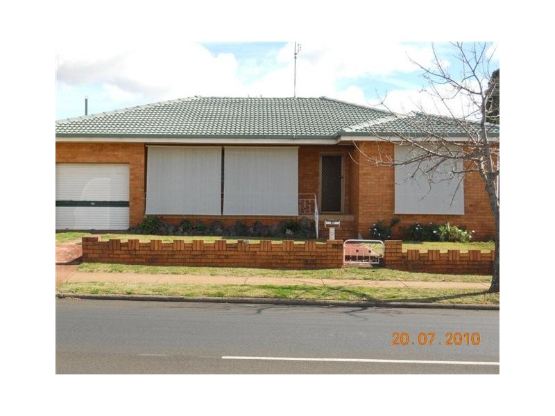 87 Drayton Road, Harristown QLD 4350