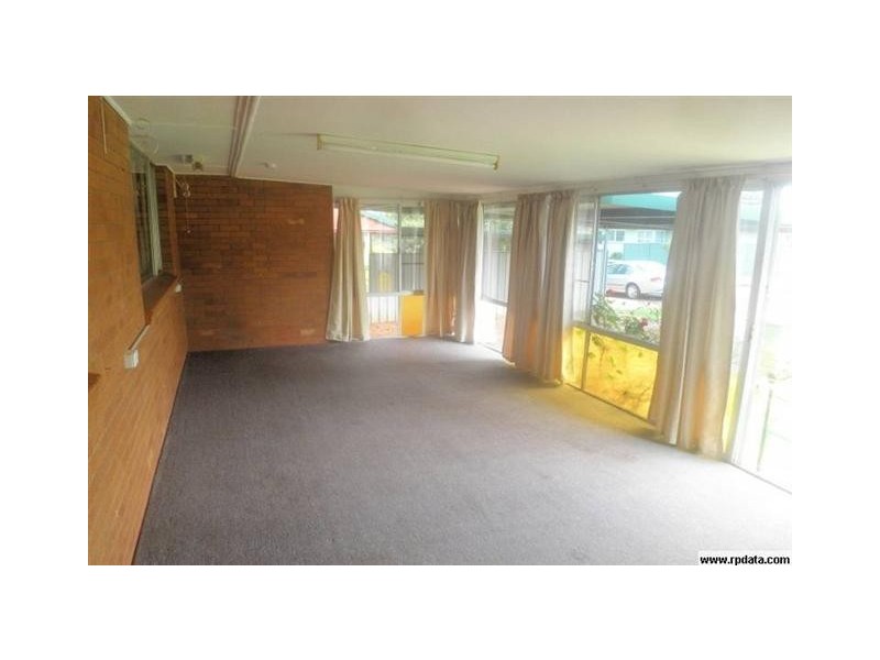 4 Englart Street, Wilsonton QLD 4350