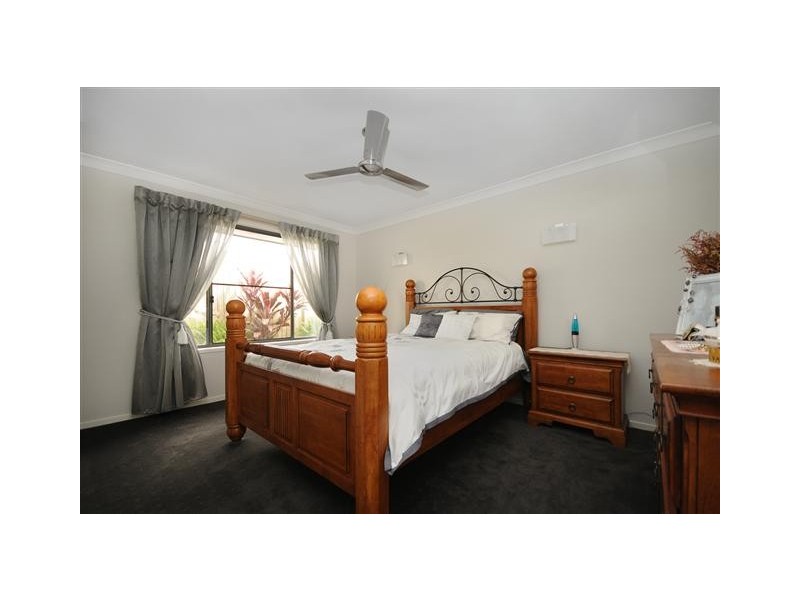 14 Plover Court, Highfields QLD 4352