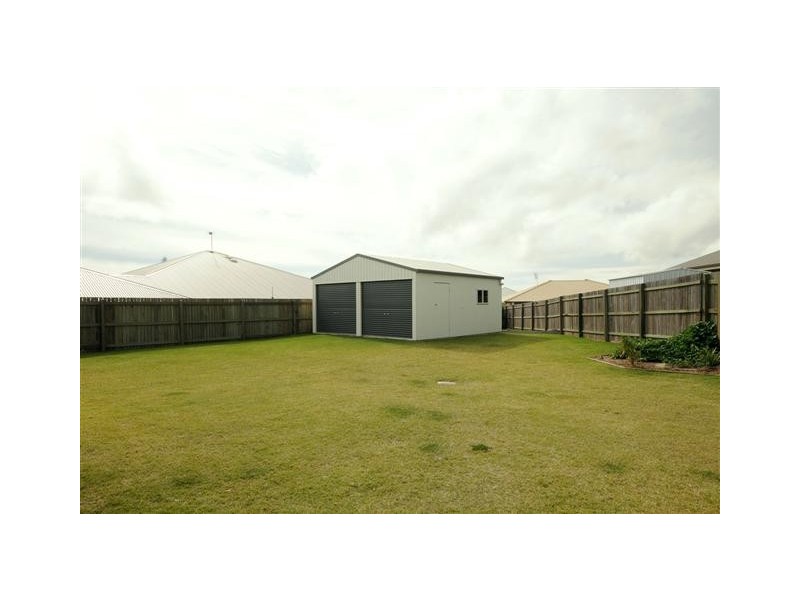 14 Plover Court, Highfields QLD 4352