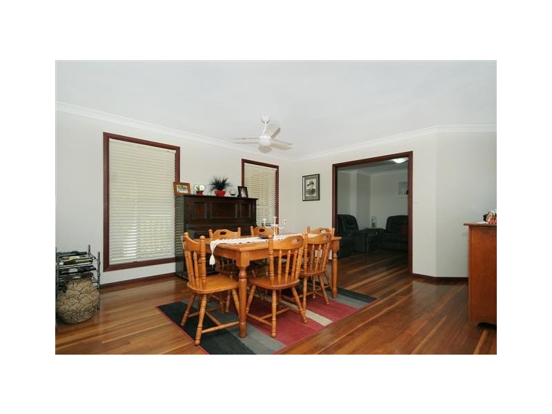 9 Hillview Court, Top Camp QLD 4350