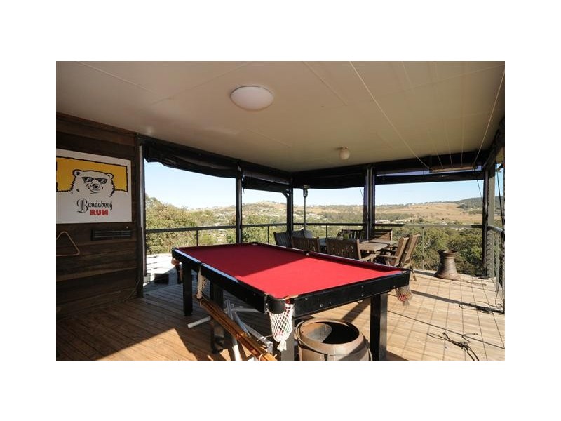 9 Hillview Court, Top Camp QLD 4350