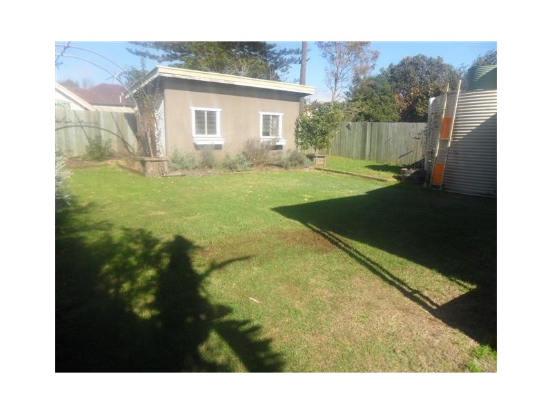 52A Taylor Street, Newtown QLD 4350