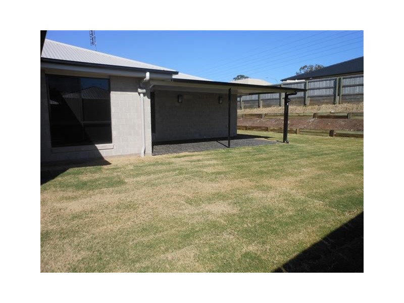 17 Sandalwood Drive, Glenvale QLD 4350