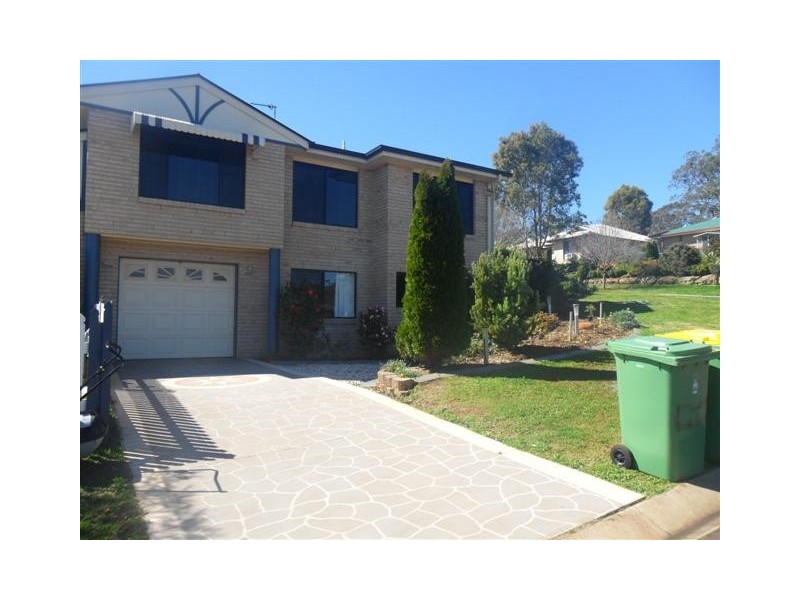 1/11 Samuel Court, Darling Heights QLD 4350