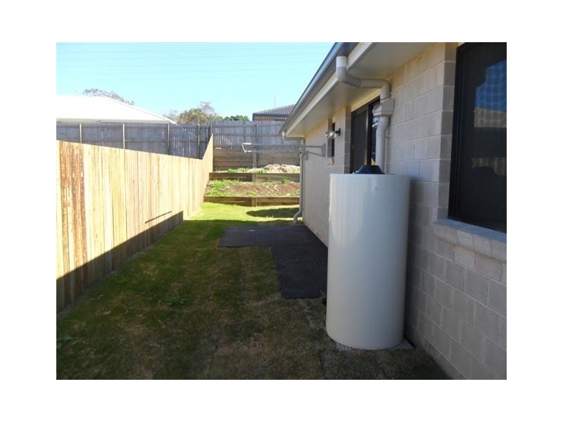 17 Sandalwood Drive, Glenvale QLD 4350