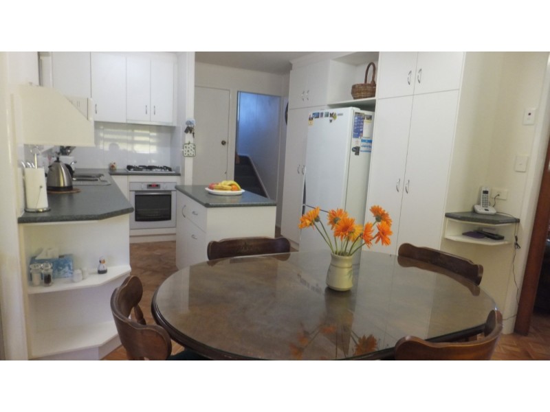 43 Sardon Street, Centenary Heights QLD 4350