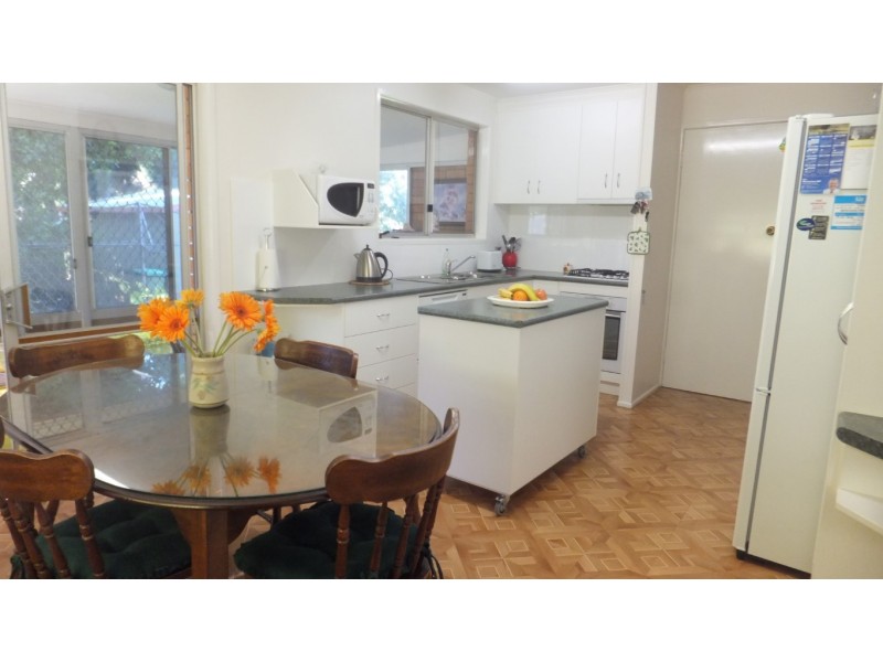 43 Sardon Street, Centenary Heights QLD 4350