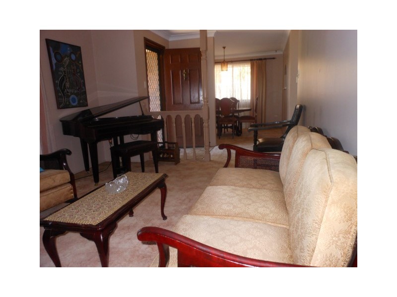 16 Redwood Street, Newtown QLD 4350