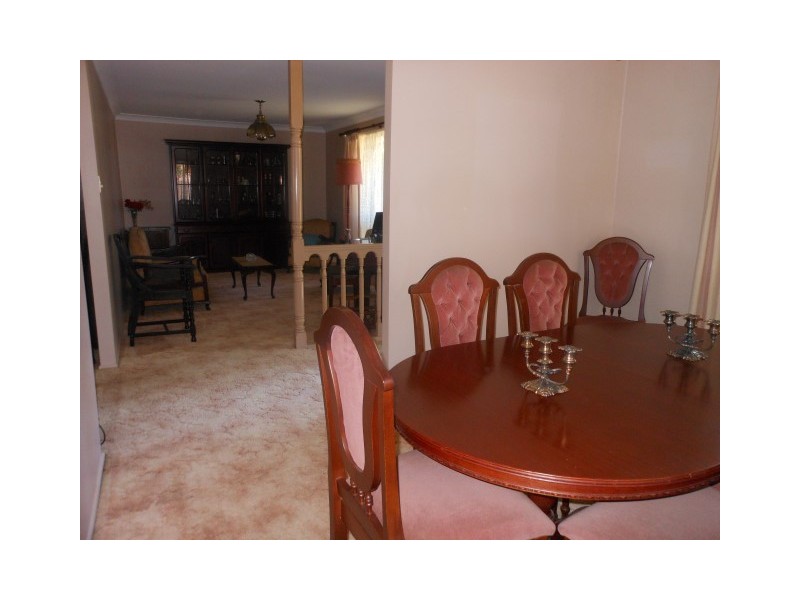 16 Redwood Street, Newtown QLD 4350