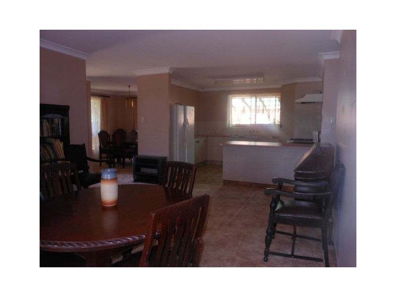 16 Redwood Street, Newtown QLD 4350