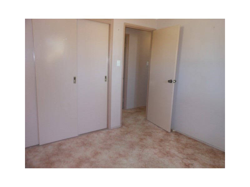 16 Redwood Street, Newtown QLD 4350