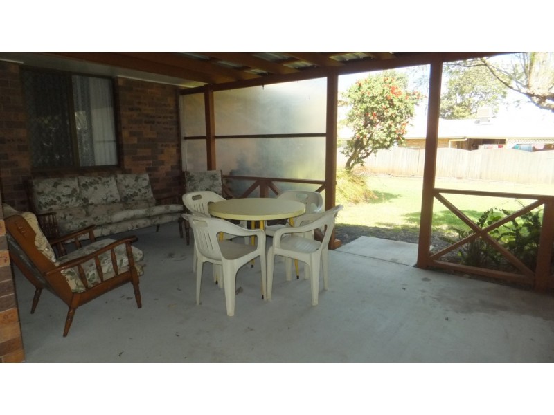 16 Redwood Street, Newtown QLD 4350